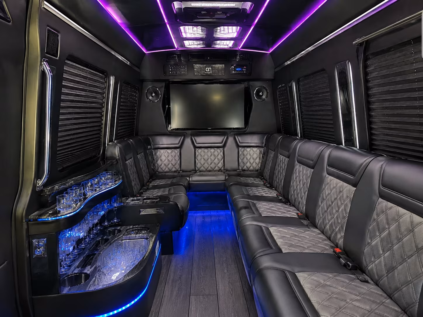 bus rentals for corporate retreats and off site team travel