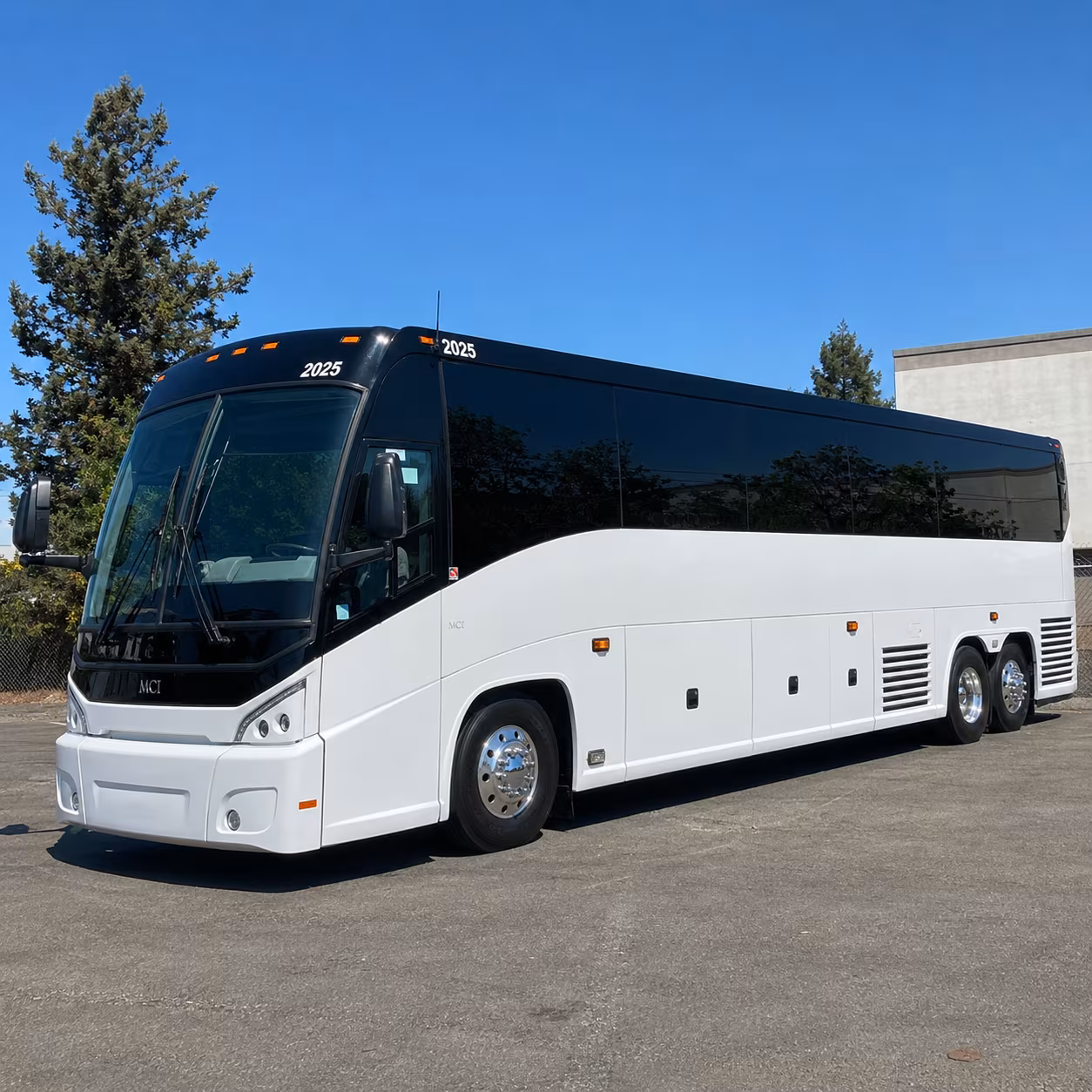 reverse commute shuttle buses from stamford to westchester and new york