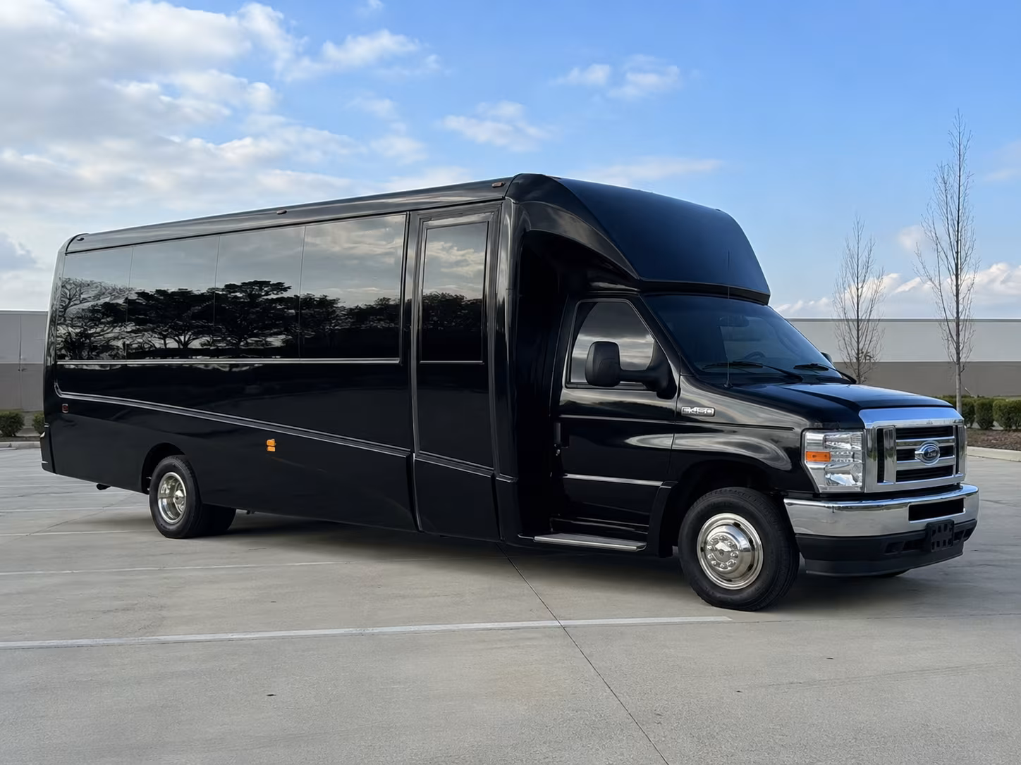 senior and accessibility friendly church buses in stamford