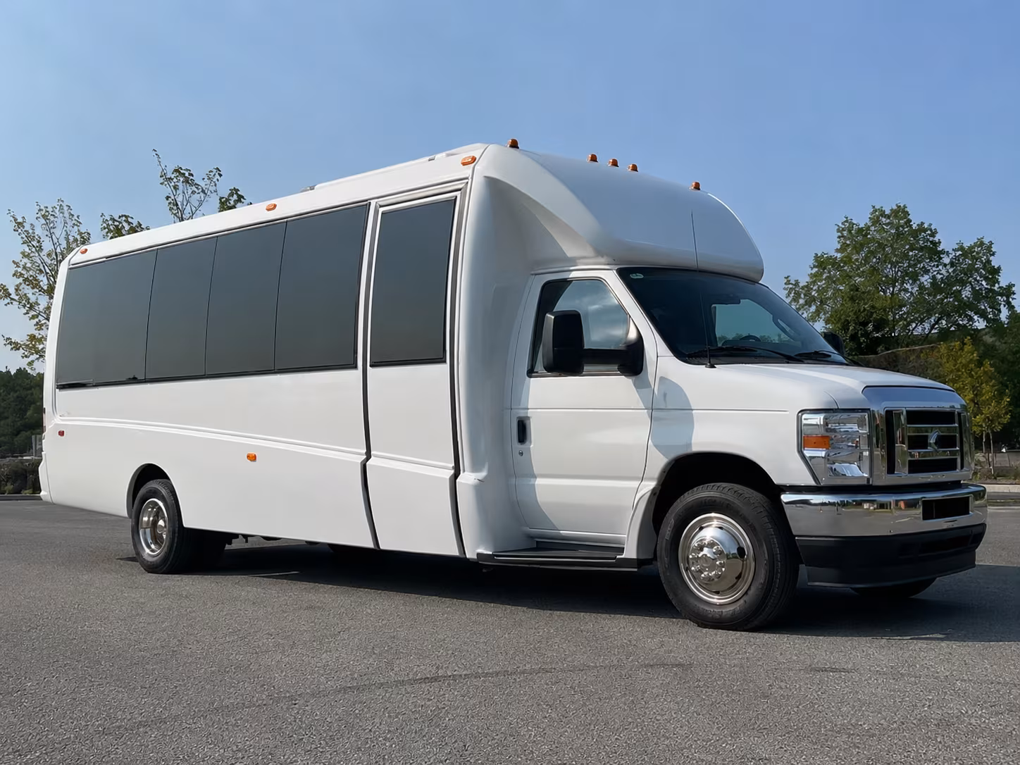 stamford wine trail brewery tour party bus rental